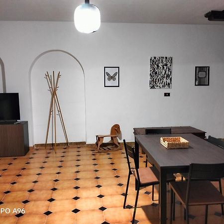 Al Focolare Di Enzo Villa Marino Bagian luar foto