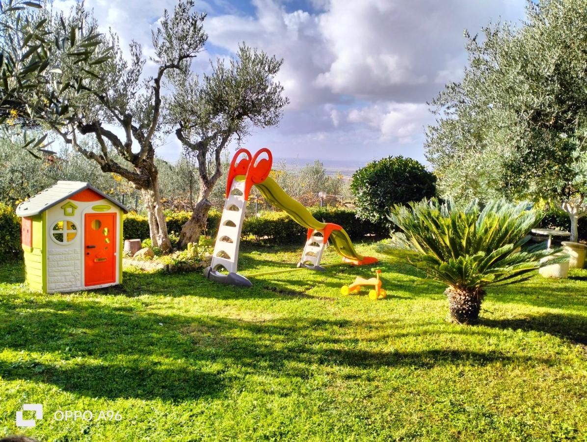 Al Focolare Di Enzo Villa Marino Bagian luar foto